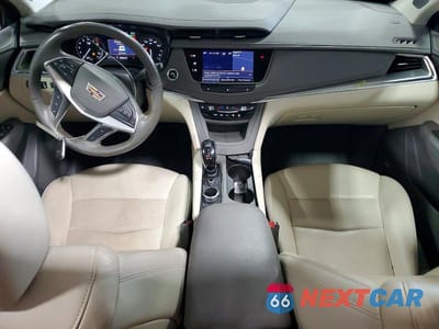Zdjęcie 8 z 12 samochodu: 2020 CADILLAC XT5 PREMIUM LUXURY VIN:1GYKNDRS1LZ201342 - miniatura