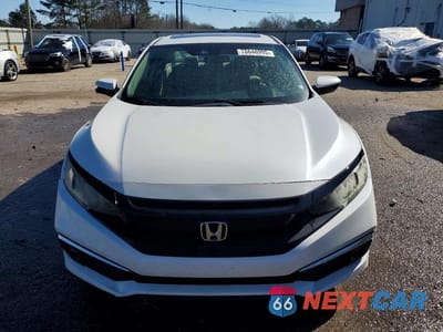 Piąte zdjęcie samochodu w środku: 2019 HONDA CIVIC EX VIN:19XFC1F38KE013422 - miniatura