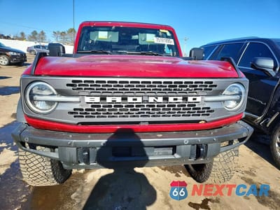 Piąte zdjęcie samochodu w środku: 2021 FORD BRONCO BASE VIN:1FMEE5DP8MLB03971 - miniatura