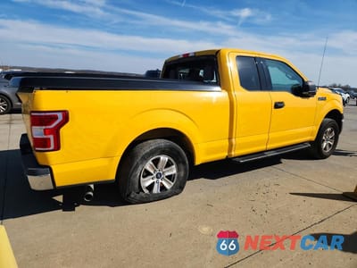 Trzecie zdjęcie samochodu z tyłu: 2018 FORD F150 SUPER CAB VIN:1FTEX1EP8JKE87712 - miniatura
