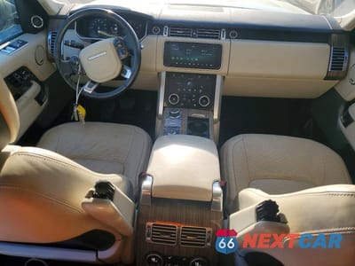 Zdjęcie 8 z 12 samochodu: 2018 LAND ROVER RANGE ROVER SUPERCHARGED VIN:SALGS2RE4JA388132 - miniatura