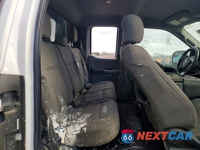 Zdjęcie 10 z 12 samochodu: 2017 FORD F150 XLT 4WD V6 EXT CAB 3.5L VIN:1FTFX1EG8HKD04694 - miniatura