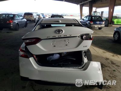 Zdjęcie 6 z 12 samochodu: 2020 TOYOTA CAMRY LE VIN:4T1L11AK1LU868081 - miniatura