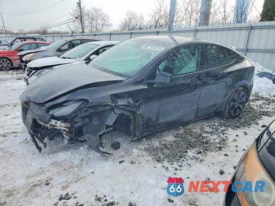 2023 TESLA MODEL Y 7SAYGDEEXPF947295 - główne zdjęcie licytacji z USA - miniatura
