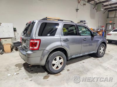 Trzecie zdjęcie samochodu z tyłu: 2011 FORD ESCAPE XLT VIN:1FMCU9DG9BKA53313 - miniatura