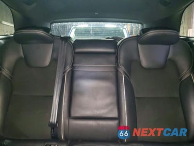 Zdjęcie 10 z 12 samochodu: 2019 VOLVO XC60 T5 R-DESIGN VIN:LYV102RM8KB236343 - miniatura