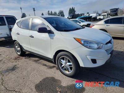 Czwarte zdjęcie samochodu z boku: 2011 HYUNDAI TUCSON GL VIN:KM8JT3AB3BU120105 - miniatura