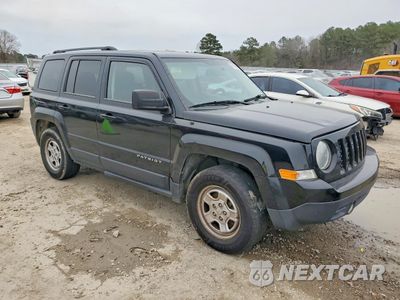 Czwarte zdjęcie samochodu z boku: 2017 JEEP PATRIOT SPORT VIN:1C4NJPBB8HD157693 - miniatura