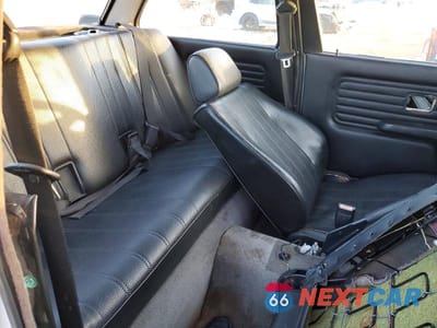 Zdjęcie 10 z 12 samochodu: 1991 BMW 318 IS VIN:WBAAF9310MEE70520 - miniatura