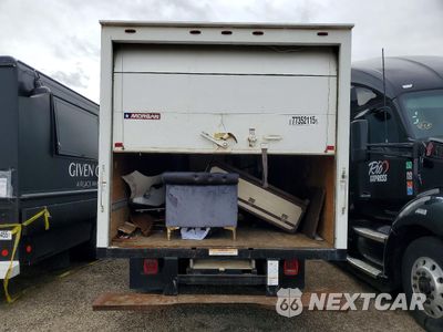 Zdjęcie 6 z 13 samochodu: 2016 FORD E350 BOX TRUCK VIN:1FDWE3FL2GDC25095 - miniatura