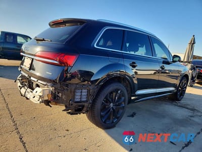 Trzecie zdjęcie samochodu z tyłu: 2020 AUDI Q7 PREMIUM PLUS VIN:WA1LXAF71LD008134 - miniatura