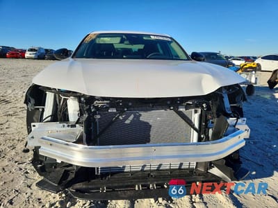 Piąte zdjęcie samochodu w środku: 2025 HONDA ACCORD SE VIN:1HGCY1F40SA082025 - miniatura