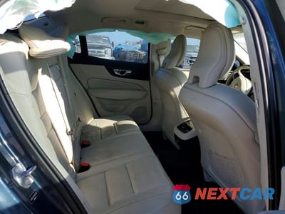 Zdjęcie 10 z 11 samochodu: 2021 VOLVO S60 T5 INSCRIPTION VIN:7JR102TL7MG123282 - miniatura