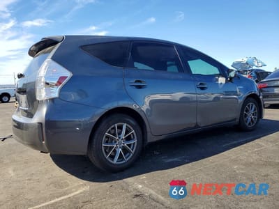 Trzecie zdjęcie samochodu z tyłu: 2012 TOYOTA PRIUS V VIN:JTDZN3EU8C3056793 - miniatura
