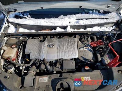 Zdjęcie 11 z 12 samochodu: 2016 TOYOTA PRIUS VIN:JTDKARFU5G3016451 - miniatura