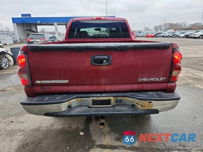 Zdjęcie 6 z 11 samochodu: 2005 CHEVROLET SILVERADO K1500 VIN:1GCEK19T35E202070 - miniatura
