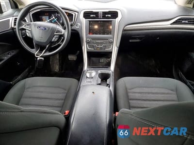 Zdjęcie 8 z 11 samochodu: 2019 FORD FUSION SE VIN:3FA6P0LU2KR182622 - miniatura