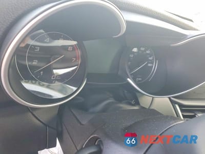 Zdjęcie 9 z 11 samochodu: 2019 ALFA ROMEO GIULIA VIN:ZARFAMAN0K7622879 - miniatura