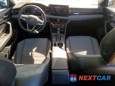 Zdjęcie 8 z 11 samochodu: 2025 VOLKSWAGEN JETTA SE VIN:3VW7X7BU2SM016815 - miniatura