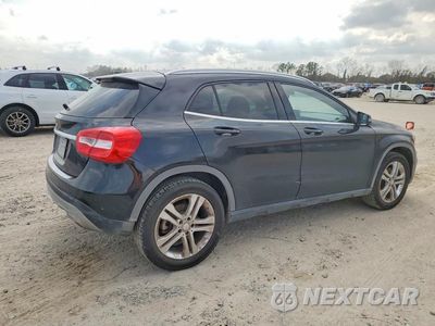 Trzecie zdjęcie samochodu z tyłu: 2016 MERCEDES-BENZ GLA 250 VIN:WDCTG4EB3GJ210536 - miniatura