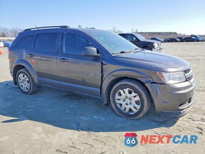 Czwarte zdjęcie samochodu z boku: 2019 DODGE JOURNEY SE VIN:3C4PDCAB1KT853050 - miniatura