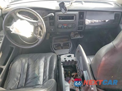 Zdjęcie 8 z 11 samochodu: 2001 DODGE DAKOTA QUAD VIN:1B7HG2AN61S316660 - miniatura