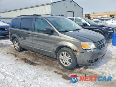Czwarte zdjęcie samochodu z boku: 2010 DODGE GRAND CARAVAN SE VIN:2D4RN4DE2AR276230 - miniatura