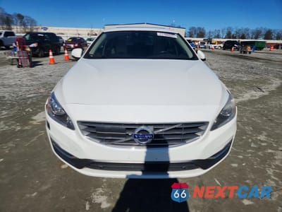 Piąte zdjęcie samochodu w środku: 2016 VOLVO S60 PLATINUM VIN:LYV402FM6GB097130 - miniatura