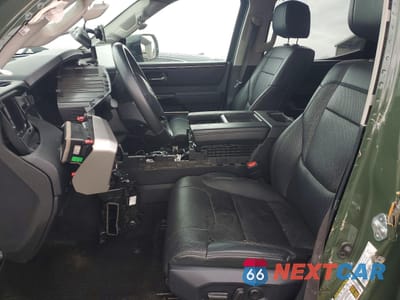 Zdjęcie 7 z 13 samochodu: 2023 TOYOTA TUNDRA CREWMAX LIMITED VIN:5TFJA5DBXPX104037 - miniatura