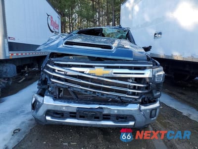 Piąte zdjęcie samochodu w środku: 2024 CHEVROLET SILVERADO K3500 LTZ VIN:1GC4YUEY8RF373796 - miniatura