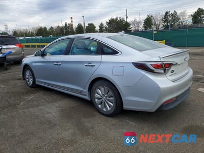 Drugie zdjęcie samochodu z przodu: 2016 HYUNDAI SONATA HYBRID SE VIN:KMHE24L12GA019970 - miniatura