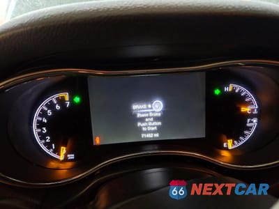 Zdjęcie 9 z 14 samochodu: 2020 JEEP GRAND CHEROKEE LAREDO VIN:1C4RJFAGXLC144967 - miniatura