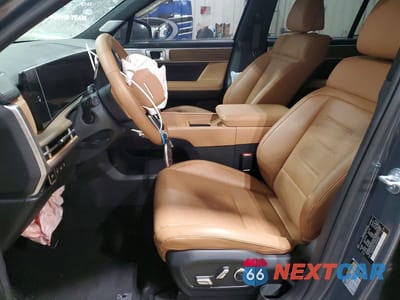 Zdjęcie 7 z 13 samochodu: 2025 HYUNDAI SANTA FE LIMITED VIN:5NMP4DGL7SH129138 - miniatura