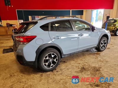 Trzecie zdjęcie samochodu z tyłu: 2018 SUBARU CROSSTREK PREMIUM VIN:JF2GTADC8JH298933 - miniatura