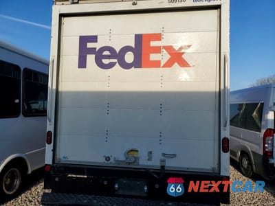 Zdjęcie 6 z 12 samochodu: 2023 GMC SAVANA DELIVERY TRUCK VIN:7GZ67UC72PN008641 - miniatura