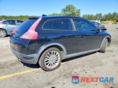 Trzecie zdjęcie samochodu z tyłu: 2008 VOLVO C30 T5 VIN:YV1MK672282051824 - miniatura