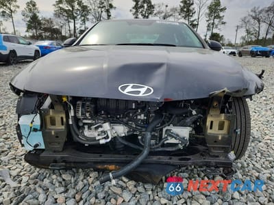 Piąte zdjęcie samochodu w środku: 2025 HYUNDAI SONATA SE VIN:KMHL24JA7SA481394 - miniatura