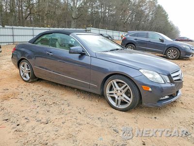 Czwarte zdjęcie samochodu z boku: 2013 MERCEDES-BENZ E 350 VIN:WDDKK5KF9DF192738 - miniatura