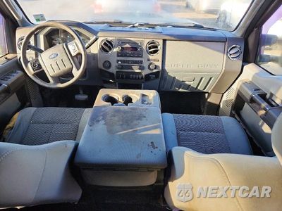Zdjęcie 8 z 12 samochodu: 2012 FORD F250 SUPER DUTY VIN:1FT7W2A6XCEB37031 - miniatura