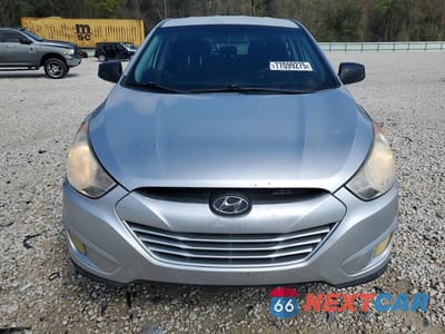 Piąte zdjęcie samochodu w środku: 2010 HYUNDAI TUCSON GLS VIN:KM8JT3AC8AU010710 - miniatura
