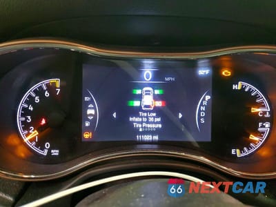 Zdjęcie 9 z 12 samochodu: 2014 JEEP GRAND CHEROKEE LAREDO VIN:1C4RJFAGXEC269390 - miniatura