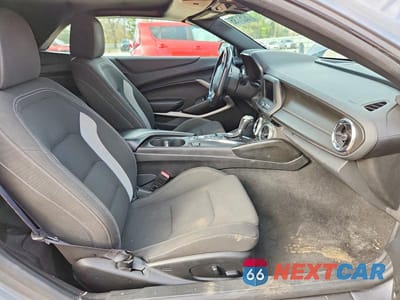 Zdjęcie 7 z 12 samochodu: 2020 CHEVROLET CAMARO LS VIN:1G1FB3DX0L0119306 - miniatura