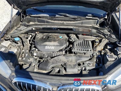 Zdjęcie 12 z 12 samochodu: 2016 BMW X1 XDRIVE28I VIN:WBXHT3Z3XG4A47800 - miniatura