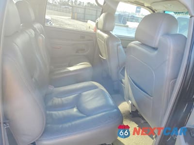 Zdjęcie 11 z 13 samochodu: 2006 CHEVROLET SUBURBAN K1500 VIN:3GNFK16U06G125807 - miniatura