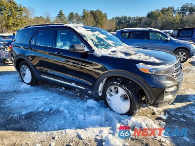 Czwarte zdjęcie samochodu z boku: 2023 FORD EXPLORER XLT VIN:1FMSK8DH4PGB77830 - miniatura