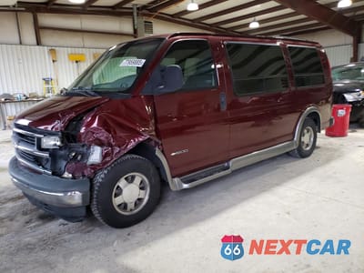 1998 CHEVROLET EXPRESS G1500 1GBFG15R5W1072323 - główne zdjęcie licytacji z USA - miniatura