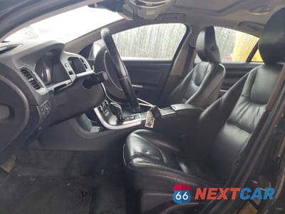 Zdjęcie 7 z 13 samochodu: 2014 VOLVO S60 T5 VIN:YV1612FS4E2275727 - miniatura