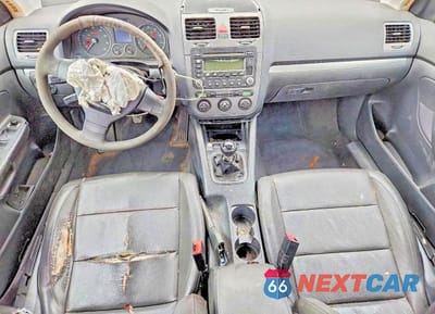 Zdjęcie 8 z 13 samochodu: 2005 VOLKSWAGEN NEW JETTA 2.5L OPTION PACKAGE 1 VIN:3VWSG71K35M636927 - miniatura