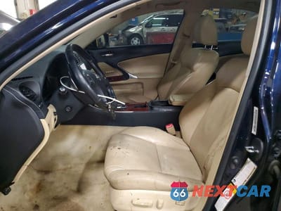 Zdjęcie 7 z 11 samochodu: 2007 LEXUS IS 350 VIN:JTHBE262575015569 - miniatura