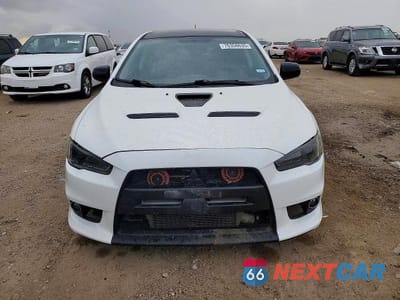 Piąte zdjęcie samochodu w środku: 2010 MITSUBISHI LANCER EVOLUTION SE VIN:JA32W6FV4AU033881 - miniatura